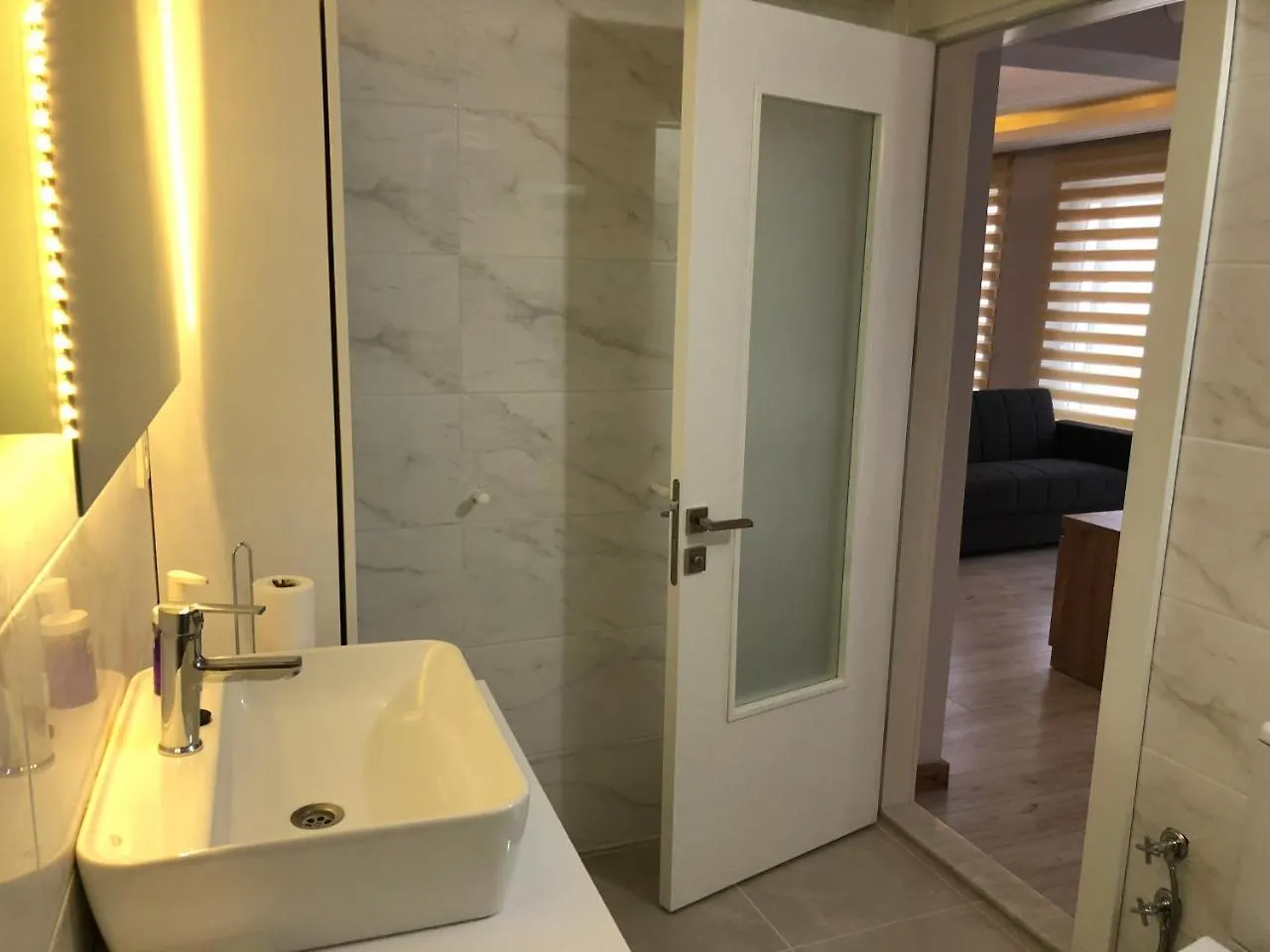 Lägenhet Balcova Luxury Residences (Adults Only) Izmir Turkiet